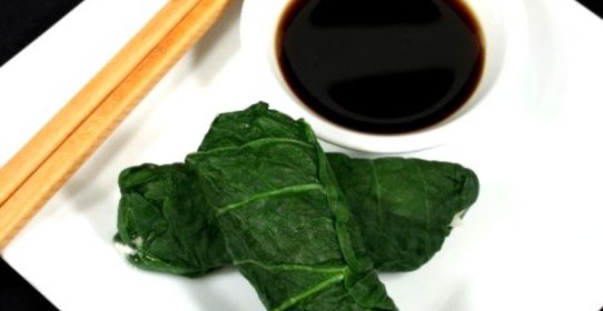 Овощные рулетики под соусом