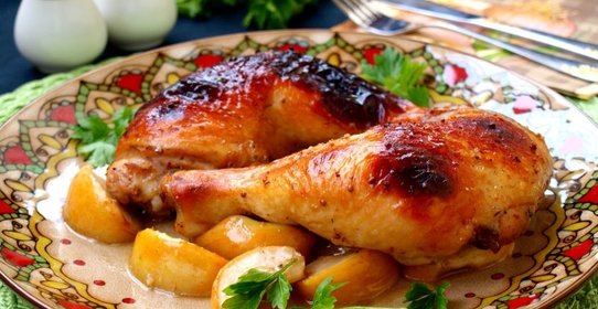 Окорочка запечённые с яблоками
