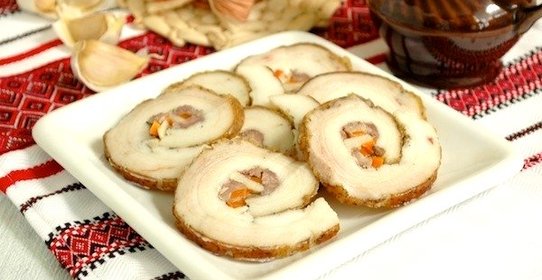 Рулет из сала