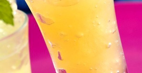 Гранита из персиков с кардамоном