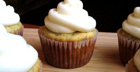 Банановые капкейки