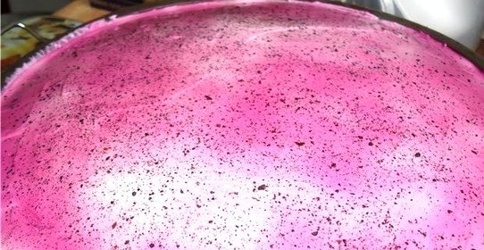 Селедка под шубой с маринованными огурцами