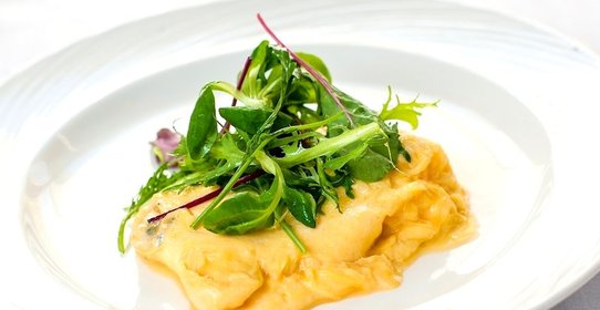 Французский омлет с сыром