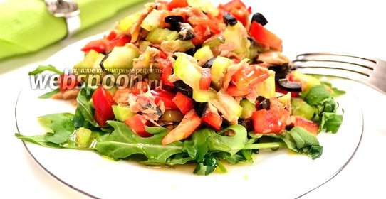 Салат с тунцом и сельдереем