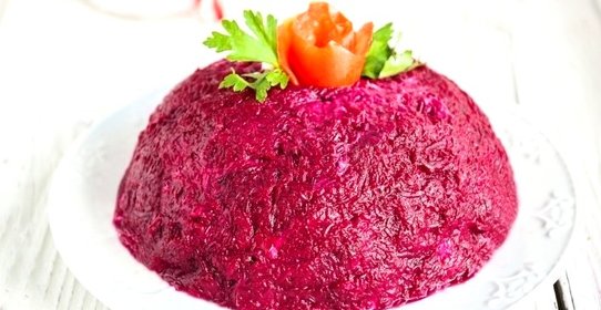 Селедка под шубой с огурцом