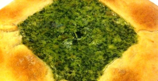 Пирог со шпинатом и сливочным сыром