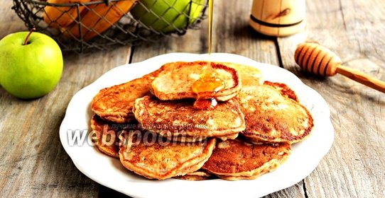 Бананово-яблочные оладьи