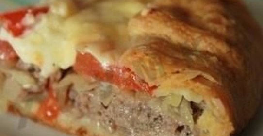 Открытый мясной пирог с картофельным тестом