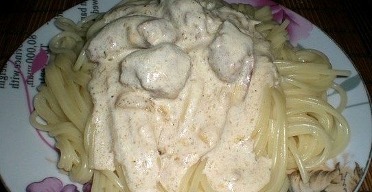 Подливка из свинины со сметаной