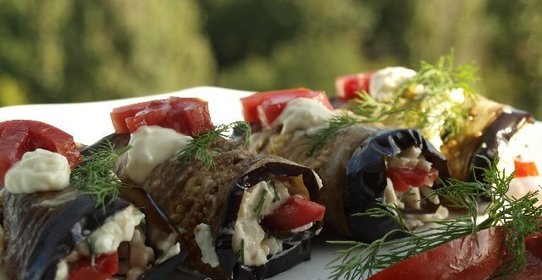 Баклажанные рулетики Тёщин язык