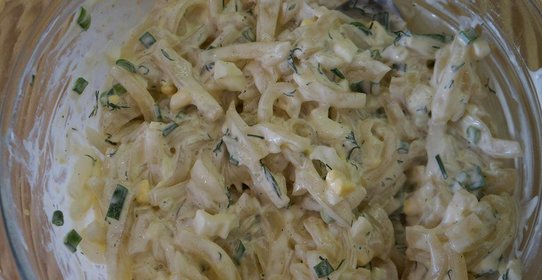 Салат из кальмаров