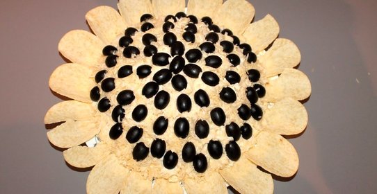 Салат Подсолнух с чипсами