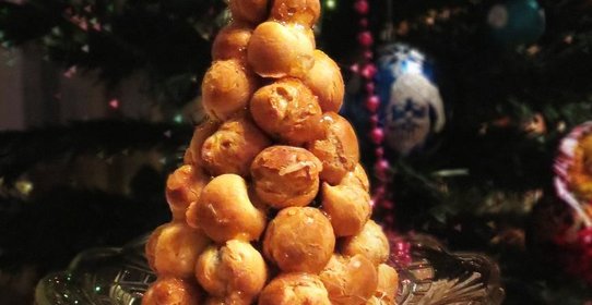 Новогодний Крокембуш