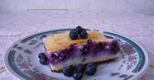 Чернично-творожная шарлотка