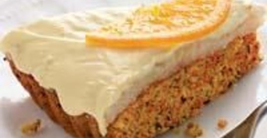 Морковный пирог с фундуком