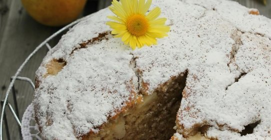 Медовый пирог с грушами