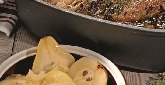 Свинина запеченная с грушами