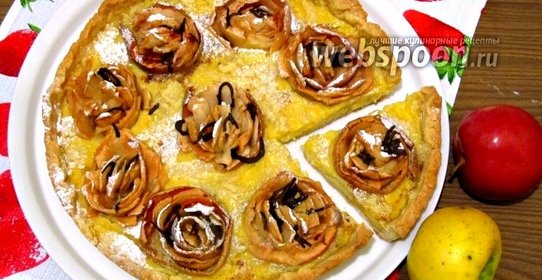 Пирог с яблочными розами