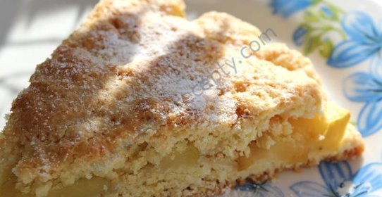Пирог с яблоками песочное