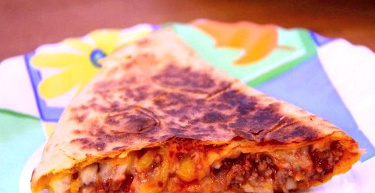 Кесадилья с мясом