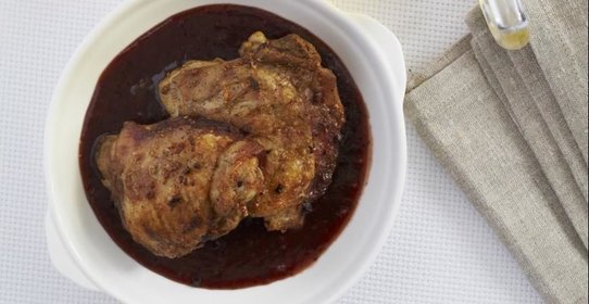 Зеленая фасоль в томатном соусе