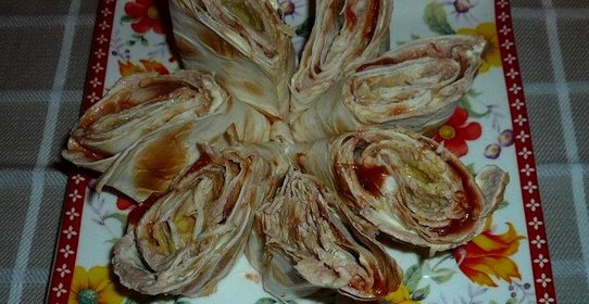 Рулет из лаваша с паштетом