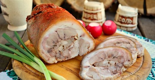 Свиная рулька фаршированная мясом