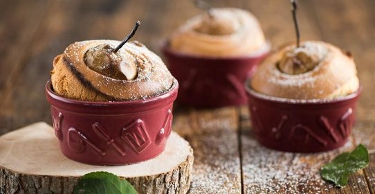 Мини-шарлотка с грушей