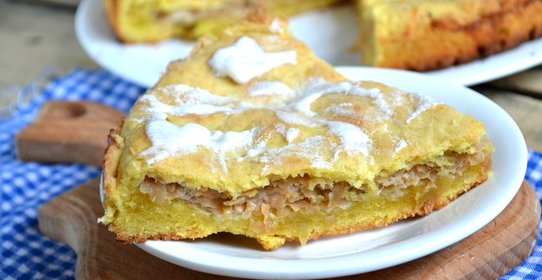Яблочный пирог из песочного теста