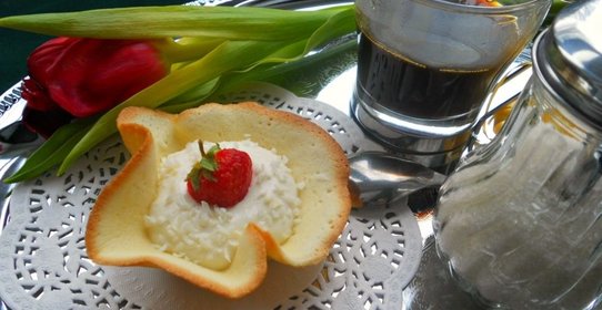 Корзиночки с творожным кремом