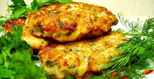 Биточки из куриного филе