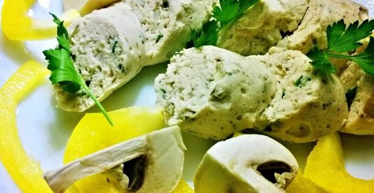 Куриные колбаски