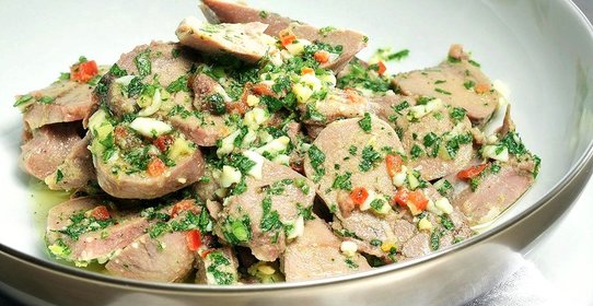 Салат из языка ягненка