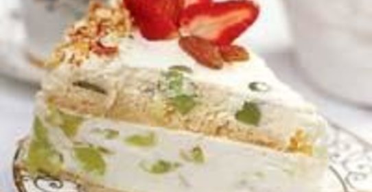 Торт с вареньем из крыжовника