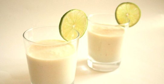 Бананово-имбирный коктейль