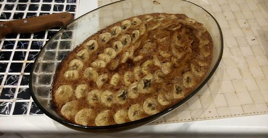 Банановый пирог с корицей