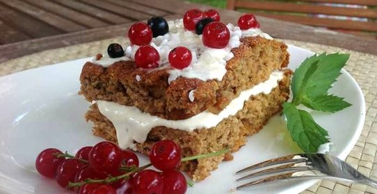 Быстрый пирог к чаю с вареньем