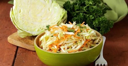 Капустный салат коул слоу