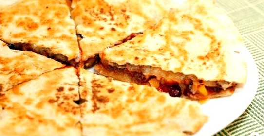 Кесадилья с мясом