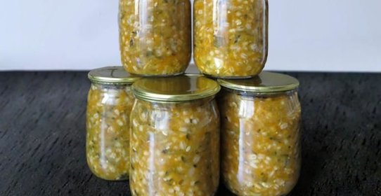 Рассольник на зиму с солеными огурцами