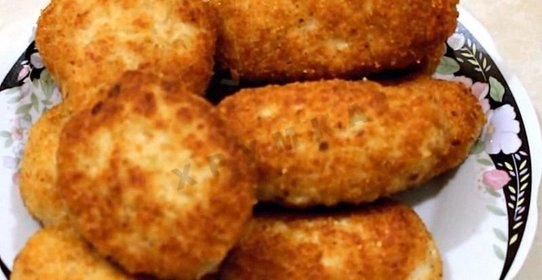 Куриные биточки в духовке