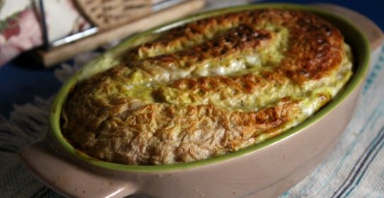 Заливной пирог из вафельных коржей с мясным фаршем