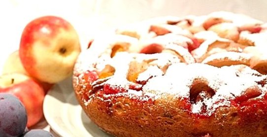 Пирог в мультиварке на сметане