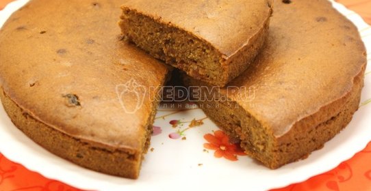 Коврижка медовая с изюмом