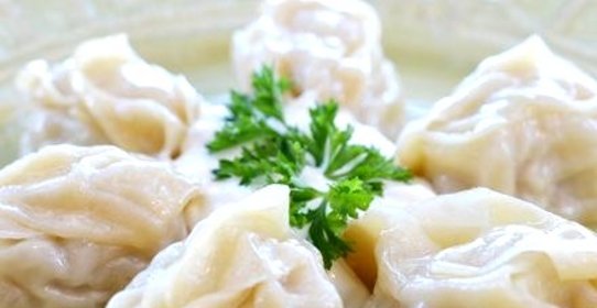 Манты с фаршем и картошкой