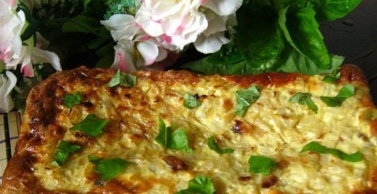 Заливной пирог с консервированной горбушей