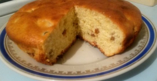 Манник с изюмом и курагой