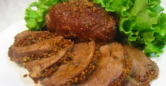 Говядина запеченная в мультиварке