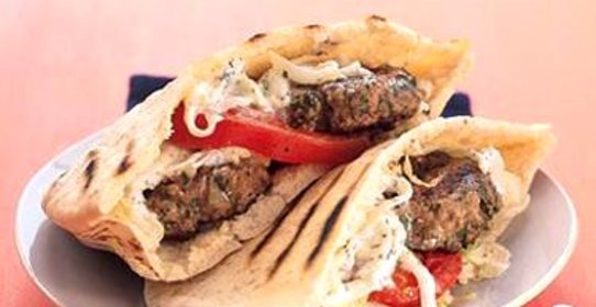 Бургеры с бараниной по-гречески