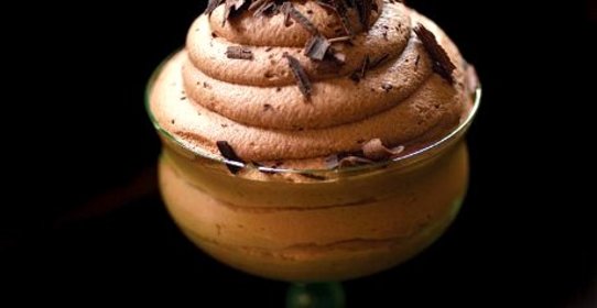 Воздушный шоколадный мусс с ванилью